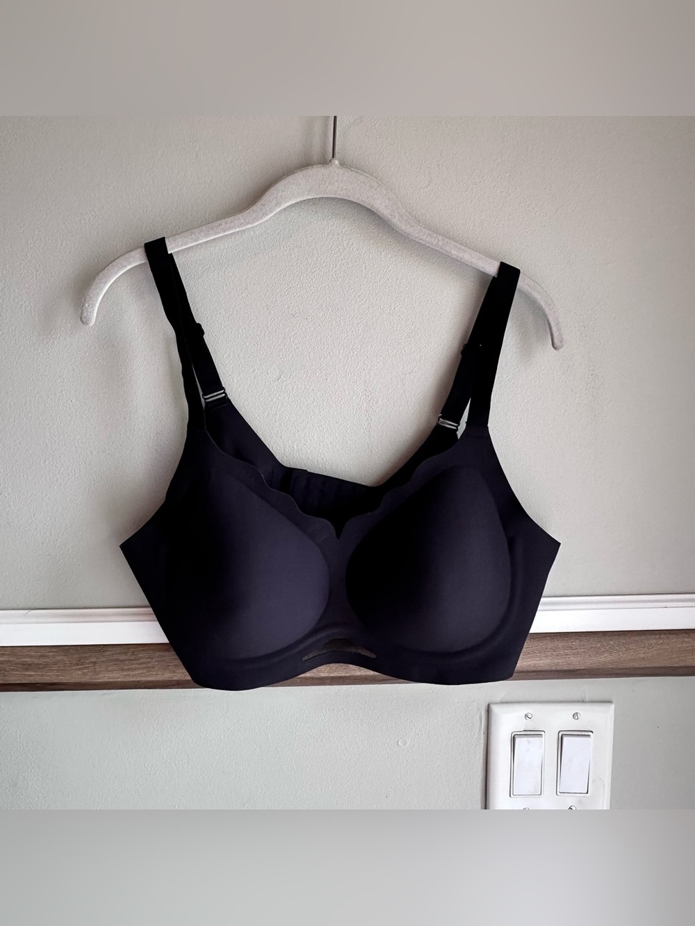 OEAK Black Wireless Scalloped Push Up Bralettes T-shirt Bra​
